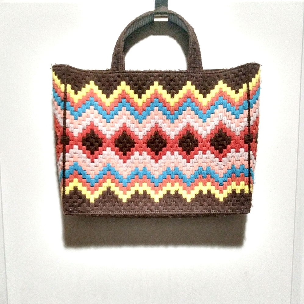 Vintage Handmade Needlework 70s Style Handbag.